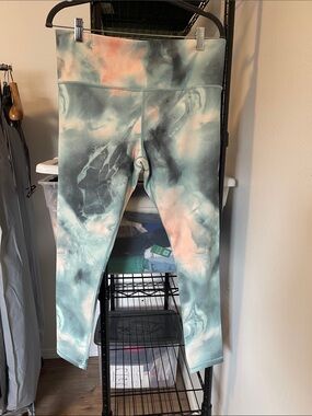 Athleta TALL Elation Printed 7/8 Tight